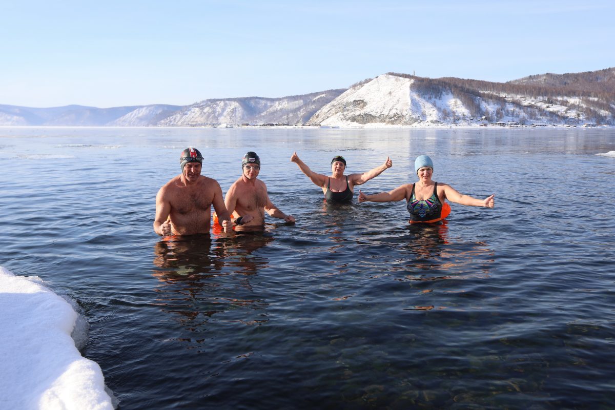 Моржевание на Байкале